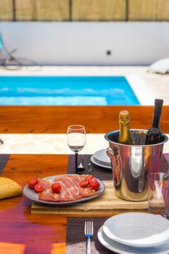 Villa R&b