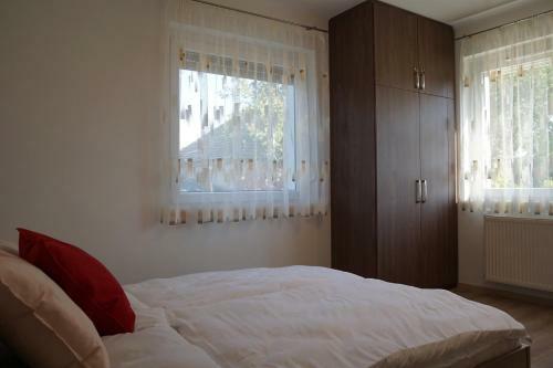 Hostal Lali Vend�gh�z