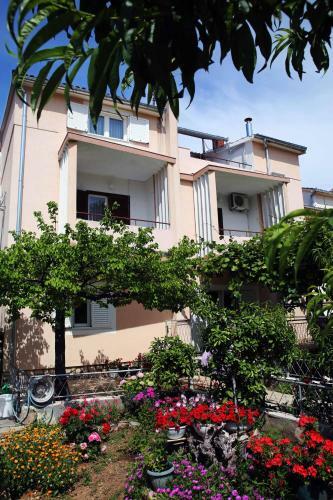 Hostal Apartments & Rooms Samohod