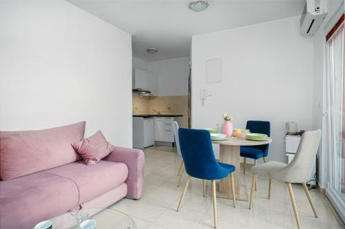 Stella Maris Apartments