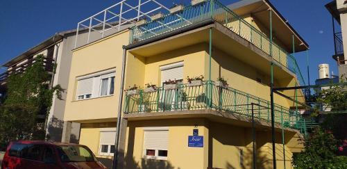 Apartmani Ivi?i?