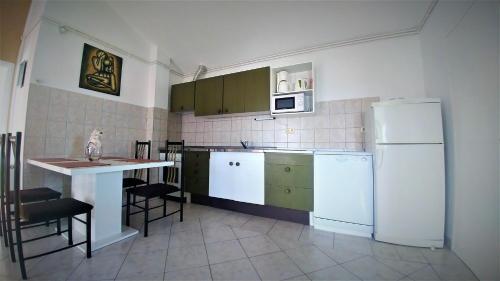 Apartments With A Parking Space Vodice - 17155