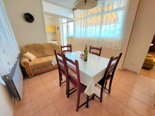 Apartment Big Lasan