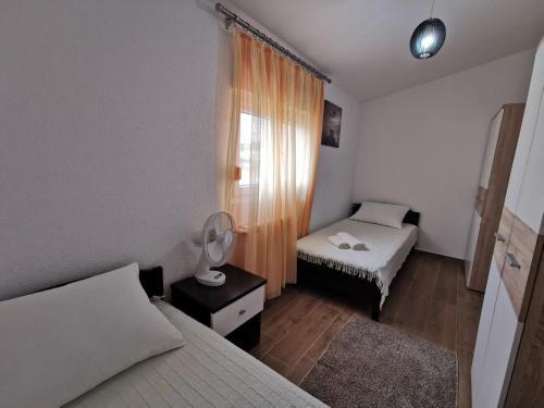 Apartments With A Parking Space Vodice - 16944