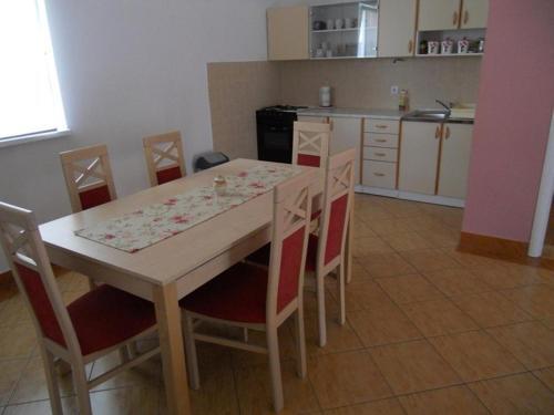 Apartments With A Parking Space Vodice - 16578