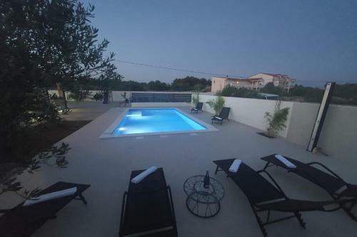 Villa House Divna