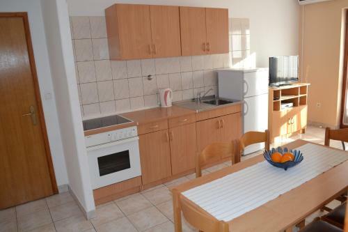 Apartments Celija