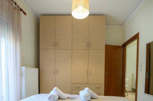 Yellow Fresh Apartment-city Center