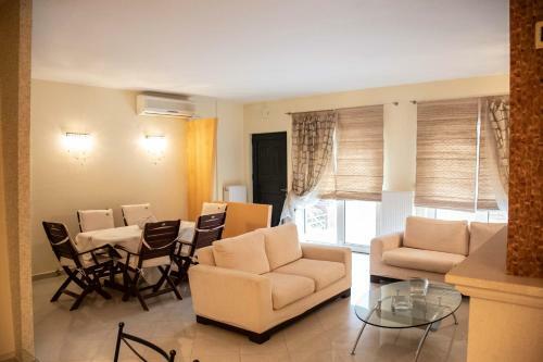 Luxurious West Side Maisonette In Alexandroupolis