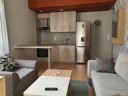 Theos Apartment