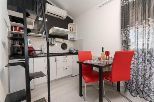 Apartments Miri Vrsar