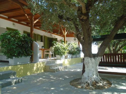 Leros Eleonas Apartments