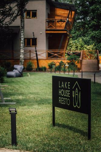 Lake House Resto