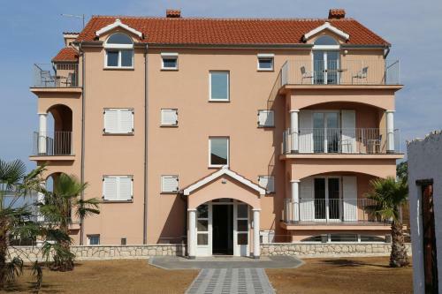 Mk Apartments Nin Wohnung 2