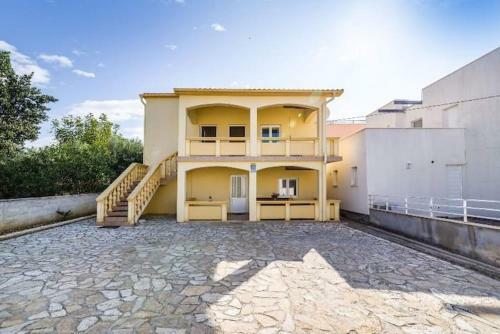 Apartmani Perini?