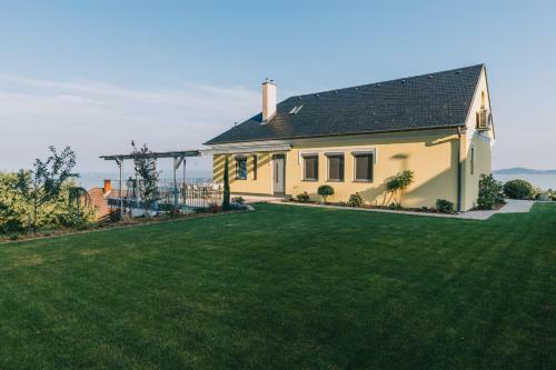 Villa Georgina