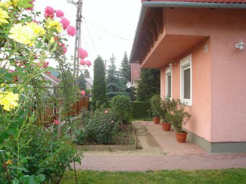 Badacsony Apartmanh�z