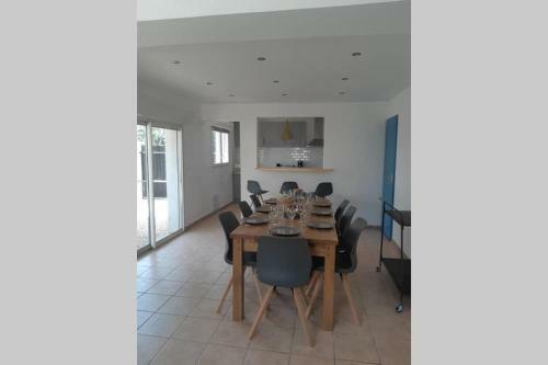 Maison Aigues-mortes 8 Couchages