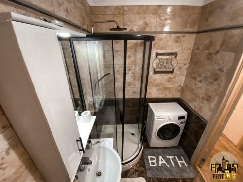 Skyhouse , Comfortable Apartment!