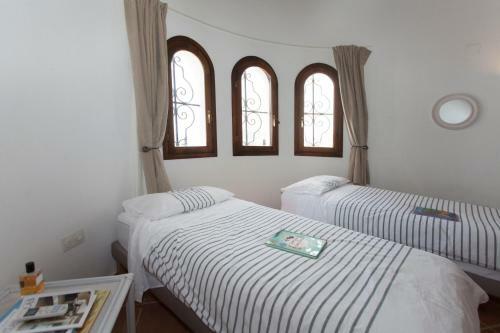Villa Lola
