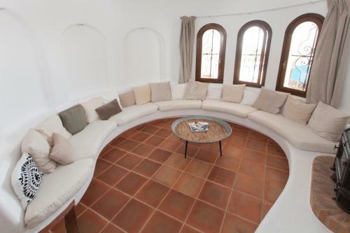 Villa Lola