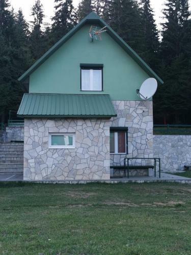 Apartmani Razvr?je