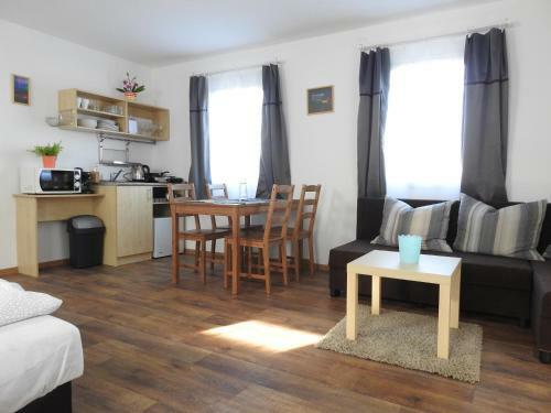 Akali Studio Apartments