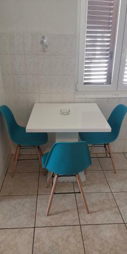 Apartamentos App-amelijas