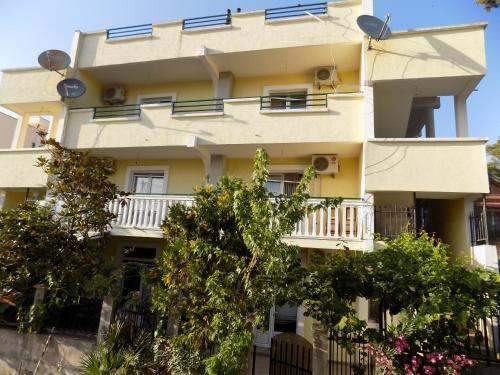 Apartments Mujovi
