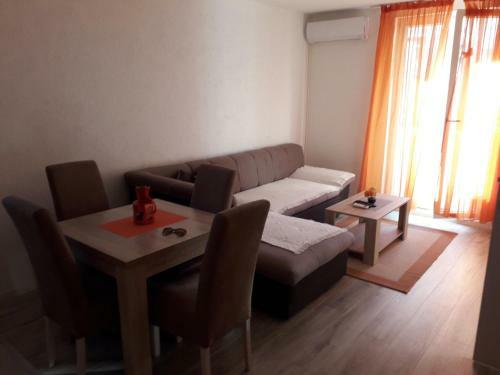 Apartamento Stan Vukovic