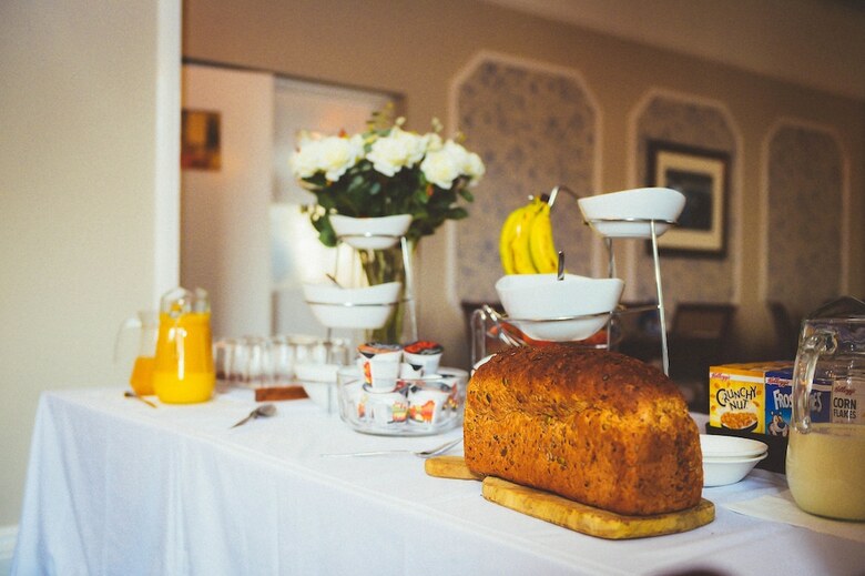 Sunninghill Hotel