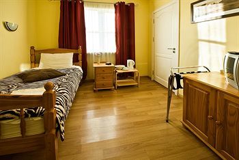 Hostal Stansted Airport Lodge