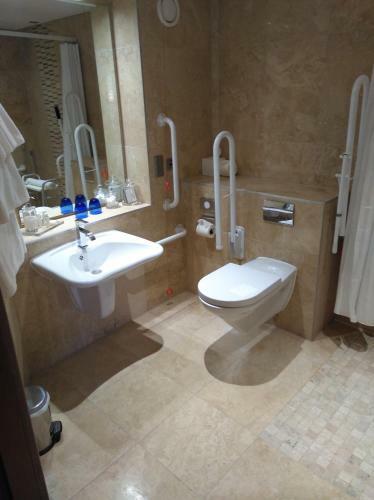 Christchurch Harbour Hotel & Spa
