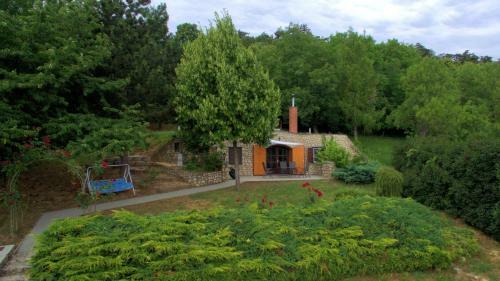 Hegybenj�r� Apartman Balatonederics