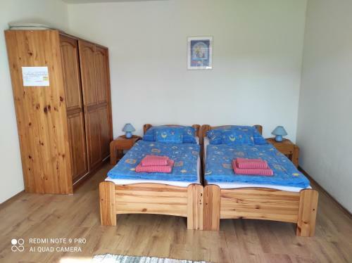 Hostal Montana-ederics Vend�gh�z
