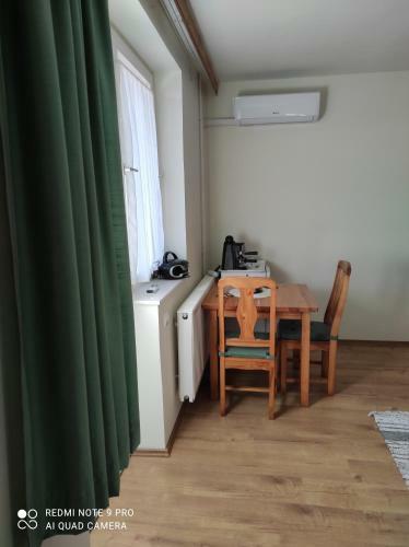 Hostal Montana-ederics Vend�gh�z