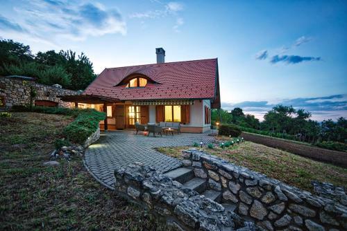 �reghegyi Panor�ma Villa, Balatonederics