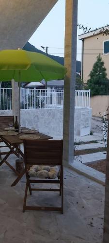 Apartamento Ku?a Za Odmor Miris Mora 3