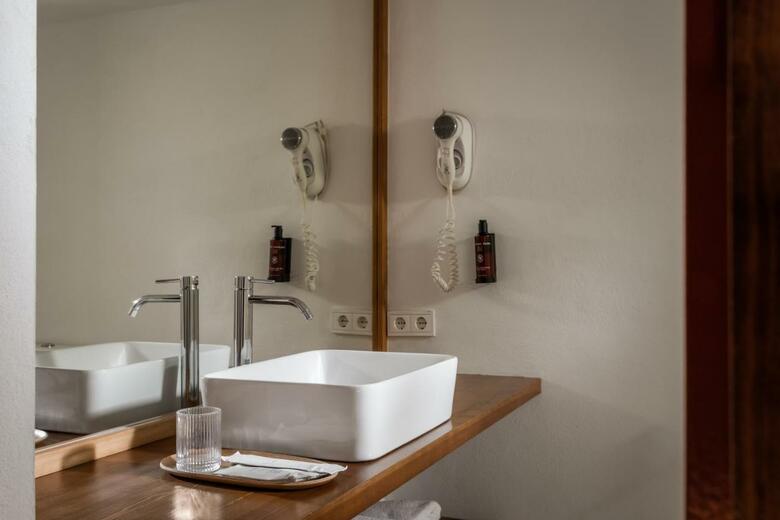 Hotel Cap Sa Sal - Adult Only