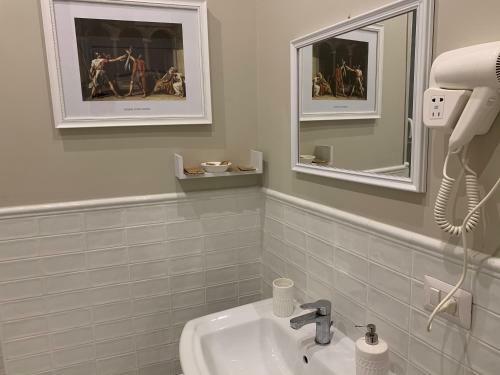 Hostal Louis XXII Art&relais