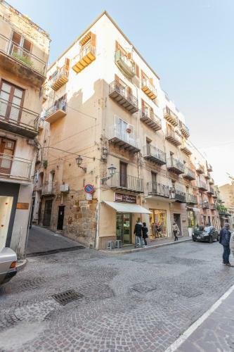 Hostal Toni E Tania - Tourist Rental