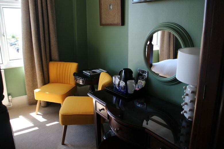 Hostal East Beach Guest House
