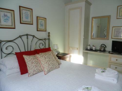 Hostal Brocks Guest House