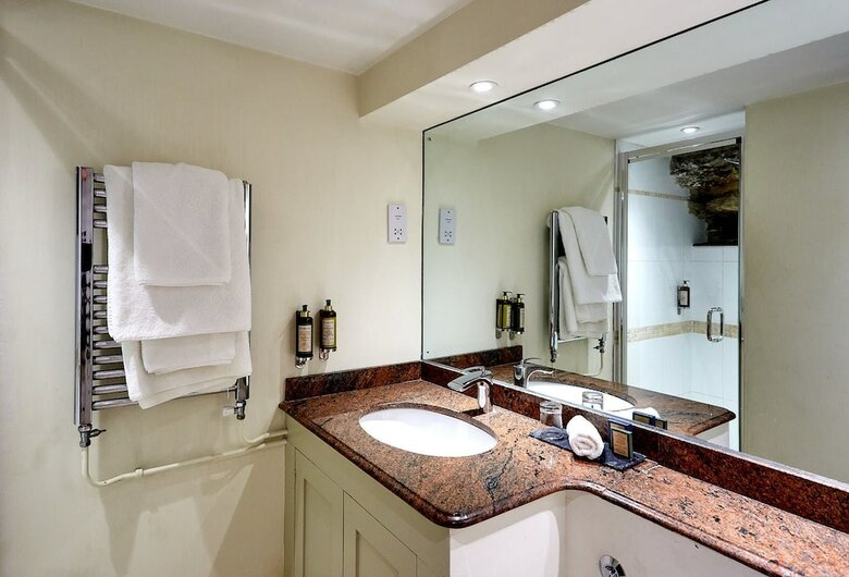 Hostal Dorian House