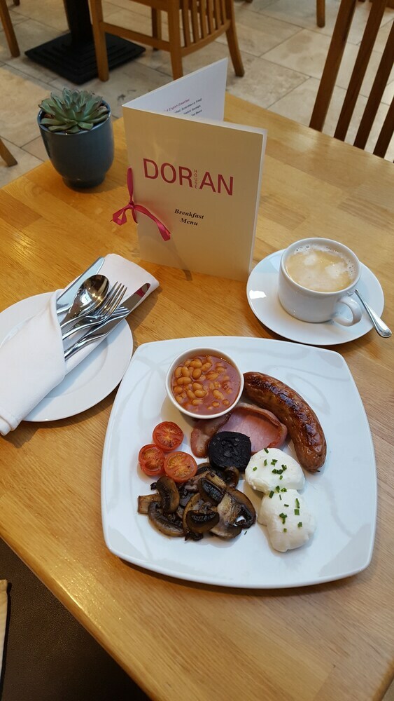 Hostal Dorian House