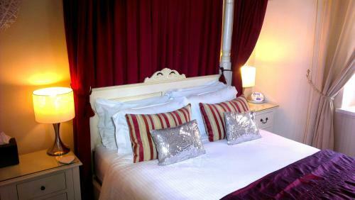 The Bath House Luxury Bed And Breakfast