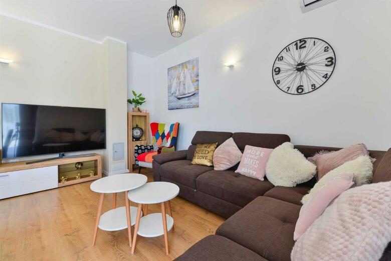 4* Villa First Hill With Heated Pool, Zaton