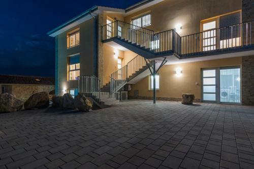 Apartamento Fabulous House B With Outdoor Pool