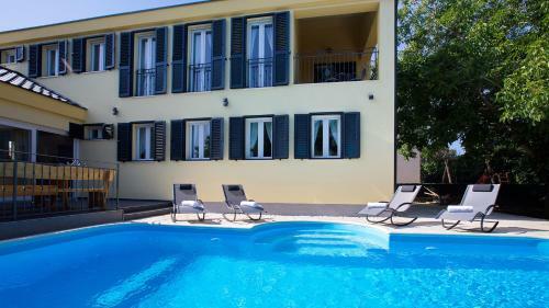 Villa Lorena