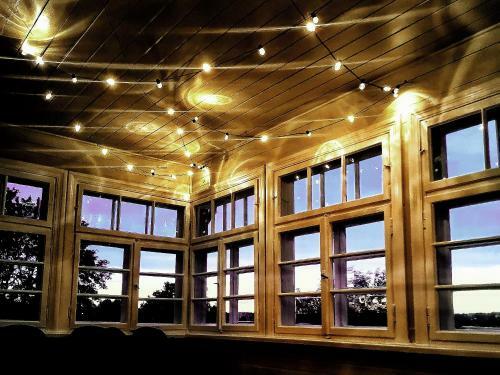 Castle Park Apartment With Sunset Veranda